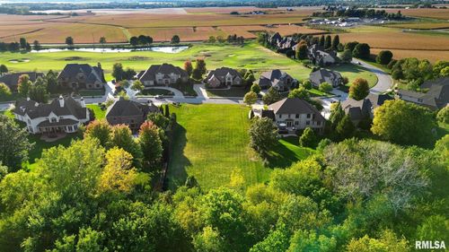 2247 W Augusta Dr, Dunlap, IL, 61525-8703 | Card Image