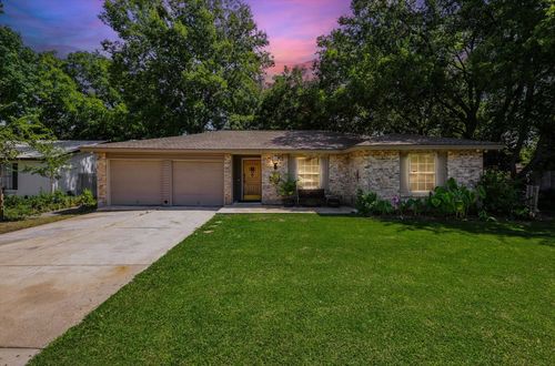 3705 Hollyridge Ct, Arlington, TX, 76015-3622 | Card Image