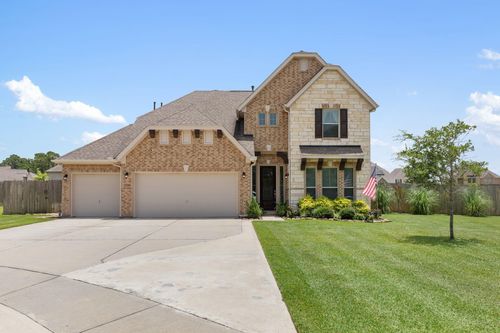 13314 Village Circle Dr, Mont Belvieu, TX, 77535-6962 | Card Image