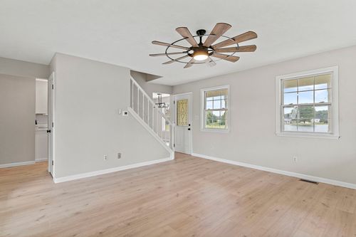 5366 W Linda Ln, Hanover, IN, 47243-9160 | Card Image