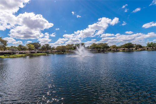 103-300 Berkley Rd, Hollywood, FL, 33024-1149 | Card Image