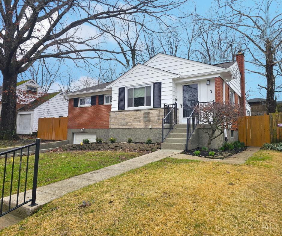 Residential in Springfield Twp. 2