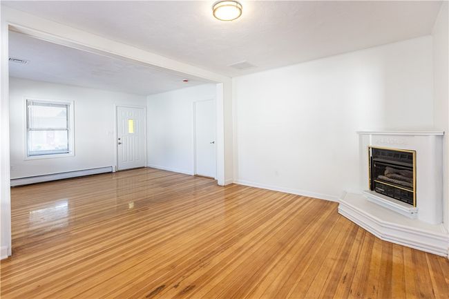 32 Sykes St, House other with 3 bedrooms, 1 bathrooms and 5 parking in Warwick RI | Image 4