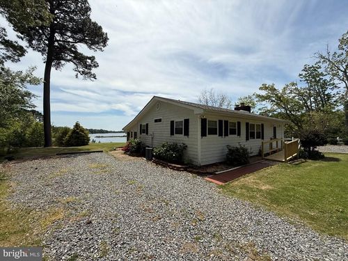 2260 Iberis Rd, Lancaster, VA, 22503-2463 | Card Image