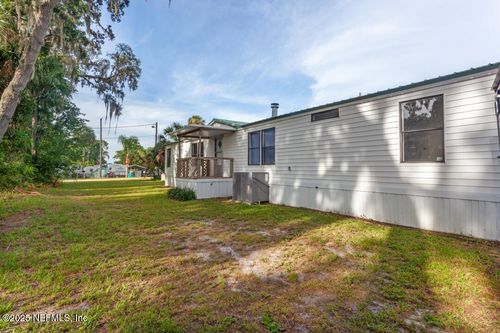 1081 Old Gainesville Hwy, Interlachen, FL, 32148-5435 | Card Image
