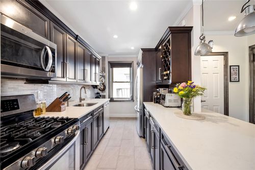 7a-48 43rd Ave, Sunnyside, NY, 11104-1201 | Card Image