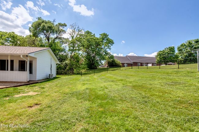 8529 W Emory Rd, House other with 4 bedrooms, 2 bathrooms and null parking in Knoxville TN | Image 57