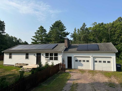 228 Shore Acres Dr, Colchester, VT, 05446-9669 | Card Image