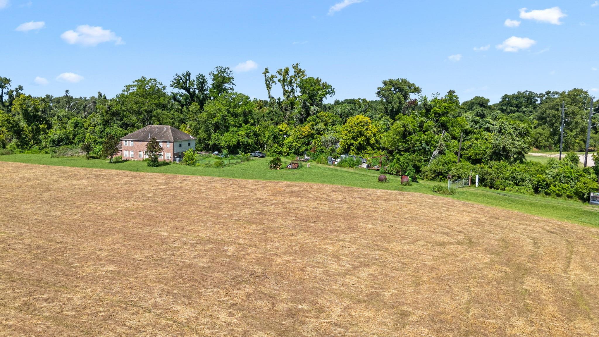 Farm in Rosharon 3