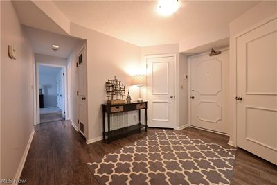 322 - 1851 King James, Condo with 2 bedrooms, 2 bathrooms and null parking in Westlake OH | Image 2