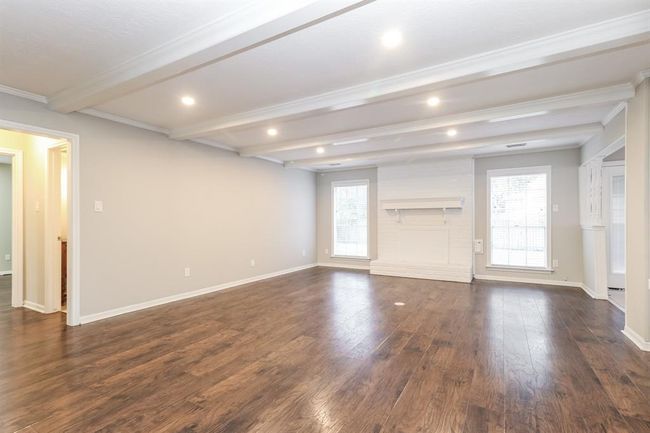 488 Stephen F Austin Dr, House other with 4 bedrooms, 3 bathrooms and 2 parking in Conroe TX | Image 5