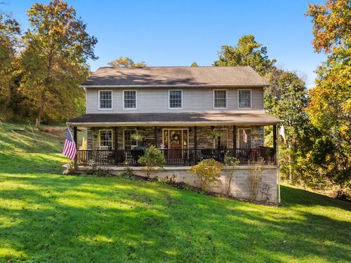 290 Blackberry Dr, Moundsville, WV, 26041-4006 | Card Image