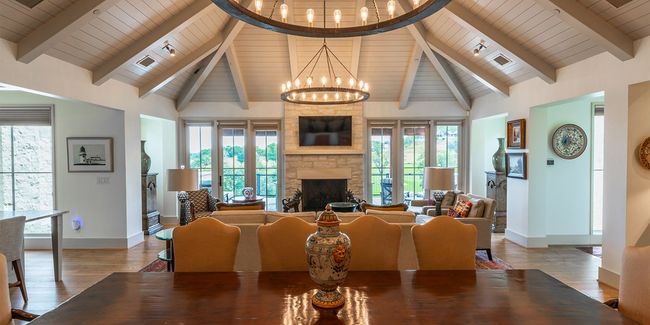 176 S Putting Park Dr, Condo with 3 bedrooms, 4 bathrooms and 2 parking in Fredericksburg TX | Image 13