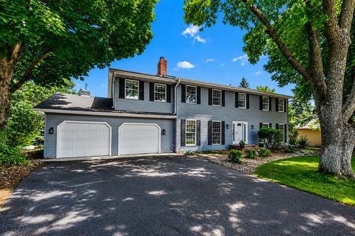 2440 Sunrise Dr, Little Canada, MN, 55117-1661 | Card Image