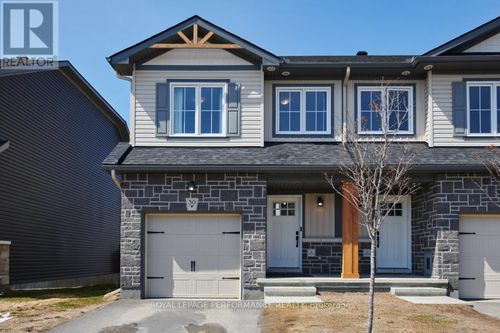 30 Whitcomb Cres, Smiths Falls, ON, K7A0C2 | Card Image