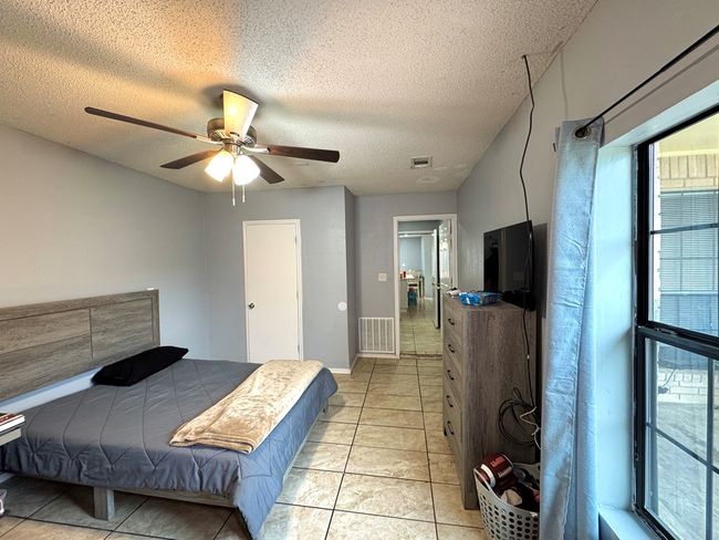 410 Old Stadium Dr, House other with 5 bedrooms, 2 bathrooms and null parking in Port Isabel TX | Image 11