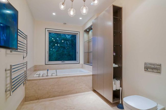 2906 Marquette St Sw, House other with 4 bedrooms, 6 bathrooms and 6 parking in Calgary AB | Image 23