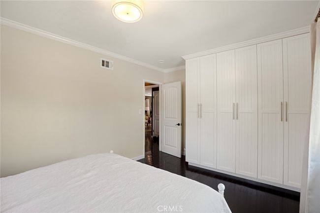 544 N California St, House other with 3 bedrooms, 2 bathrooms and 2 parking in Burbank CA | Image 16