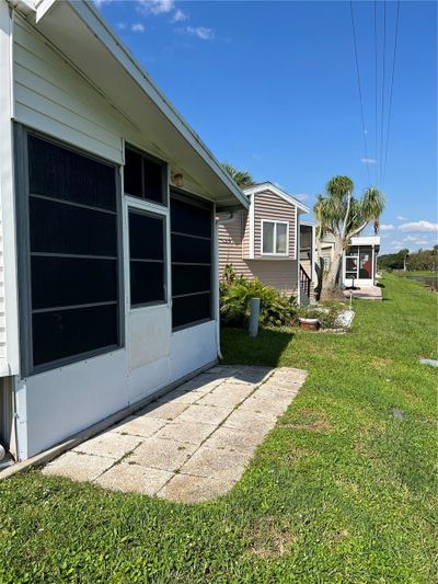 5266 Se 67 Th Avenue, House other with 1 bedrooms, 1 bathrooms and null parking in OKEECHOBEE FL | Image 2