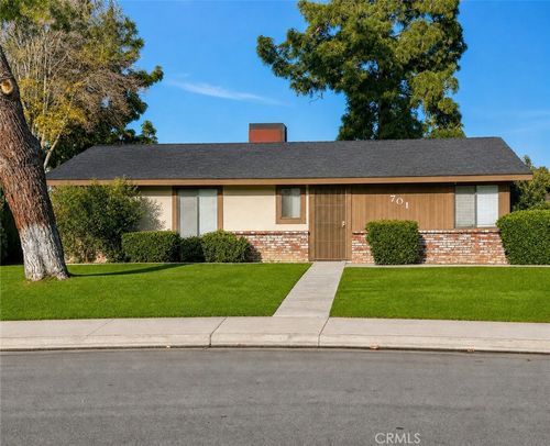 701 Deseret, Bakersfield, CA, 93309 | Card Image