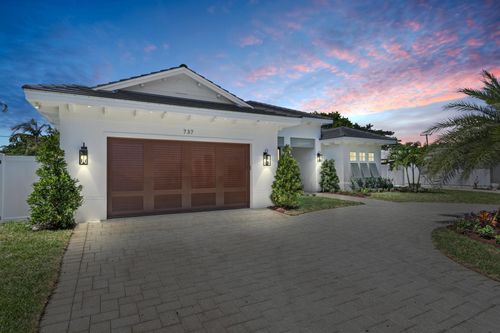 737 Nighthawk Way, North Palm Beach, FL, 33408-4201 | Card Image