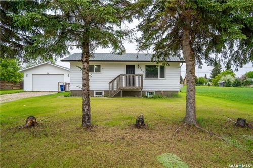 142 2nd Street W, Pierceland, SK, S0M2K0 | Card Image