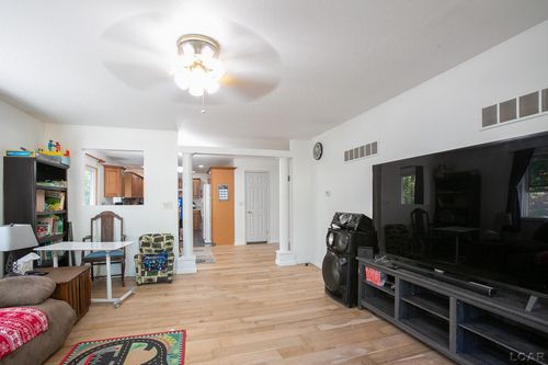 10291 Glencoe Rd, Jerome, MI, 49249-9561 | Card Image