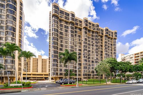 307-5070 Likini St, Honolulu, HI, 96818-2372 | Card Image