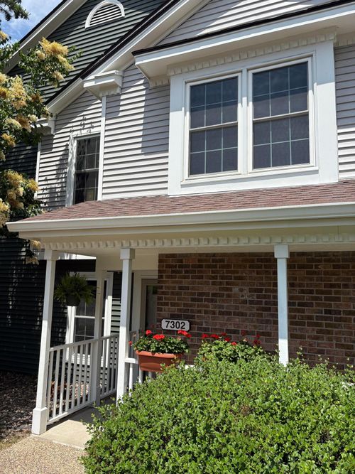 7302 W 110th St, Bloomington, MN, 55438-2389 | Card Image