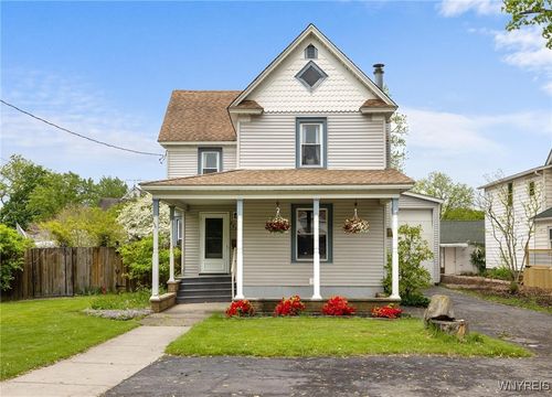2654 Main St, Newfane, NY, 14108-1033 | Card Image