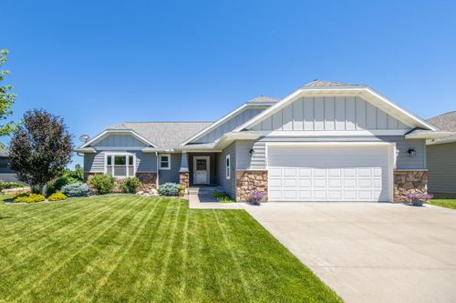 115 Emerald Lake Dr, Lake City, MN, 55041-4406 | Card Image
