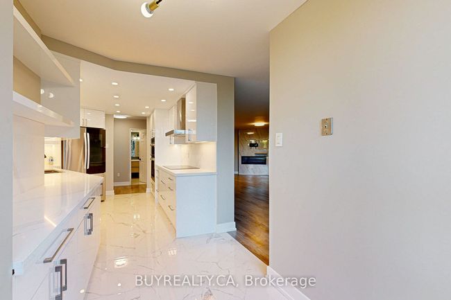 218 - 7905 Bayview Ave, Condo with 3 bedrooms, 3 bathrooms and 1 parking in Thornhill ON | Image 19