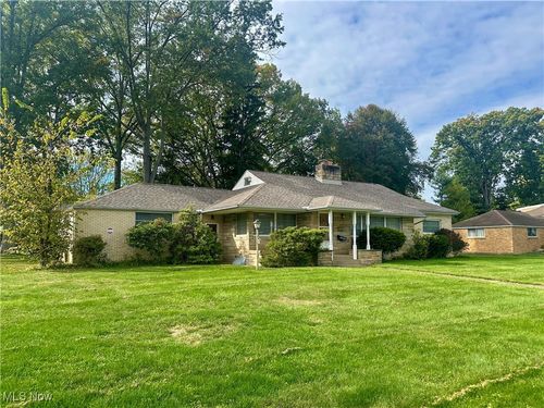 703 Melwood Dr Ne, Warren, OH, 44483-4439 | Card Image