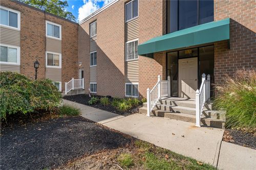 18-2 Main St, Lincoln, RI, 02865 | Card Image