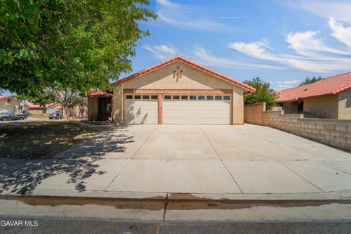 37134 Calle Real, Palmdale, CA, 93550-6676 | Card Image