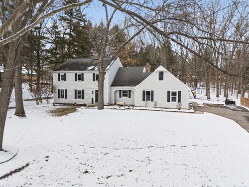 2770 Byington Blvd, Ann Arbor, MI, 48105-9683 | Card Image