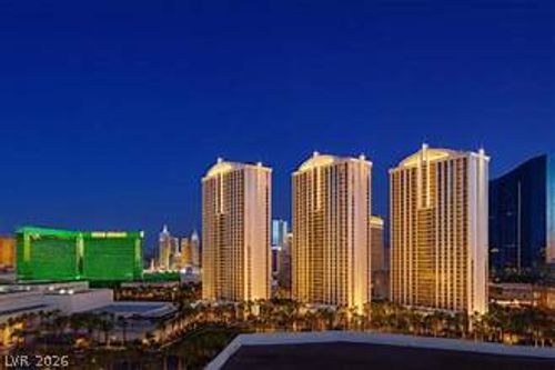1511-125 E Harmon Ave, Las Vegas, NV, 89109-4501 | Card Image
