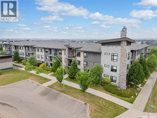 222-235 Evergreen Sq, Saskatoon, SK, S7W0T9 | Card Image