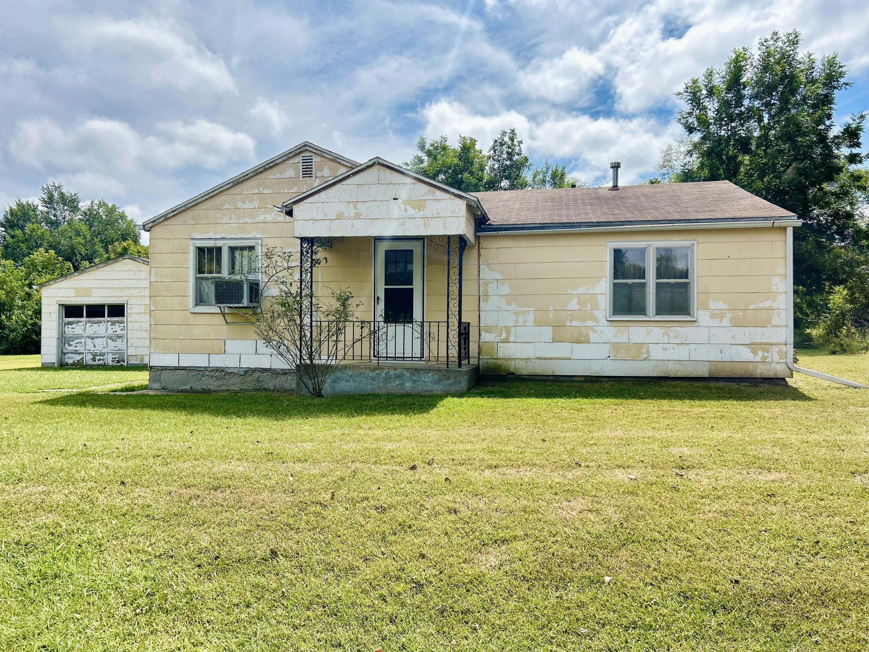 19th St, Sedalia, MO 65301