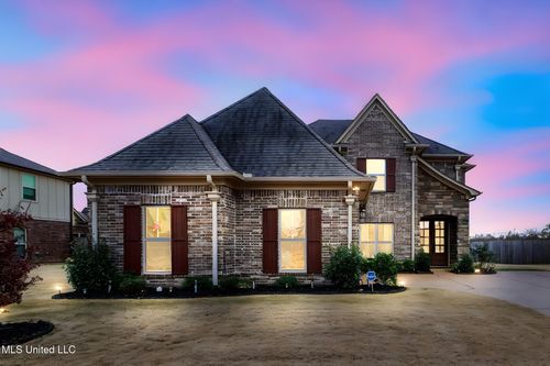 6603 Broadwing Cir W, Olive Branch, MS, 38654-9242 | Card Image