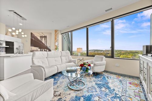 unit-918-5601 Smetana Dr, Minnetonka, MN, 55343-9210 | Card Image