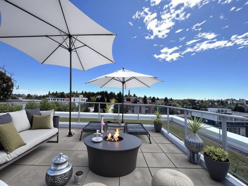 902-4083 Cambie St, Vancouver, BC, V5Z0G9 | Card Image