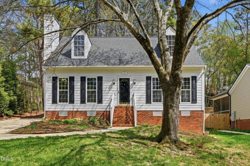 111 Rock Pointe Ln, Cary, NC, 27513-2475 | Card Image