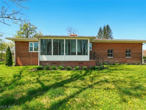 8517 State Route 7, Williamsfield, OH, 44093-9751 | Card Image