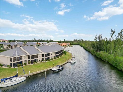 324-3256 White Ibis Ct, Punta Gorda, FL, 33950-8615 | Card Image