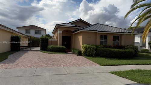 1070 Nw 129th Pl, Miami, FL, 33182-2339 | Card Image