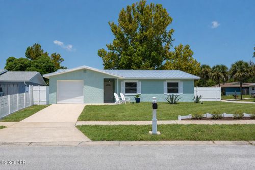 1316 Golf Ave, Ormond Beach, FL, 32174-7287 | Card Image