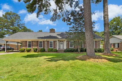 920 Rollingwood Dr Nw, Wilson, NC, 27896-1542 | Card Image