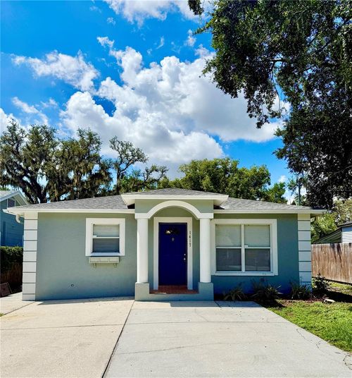 1417 E Hanna Ave, Tampa, FL, 33604-6821 | Card Image