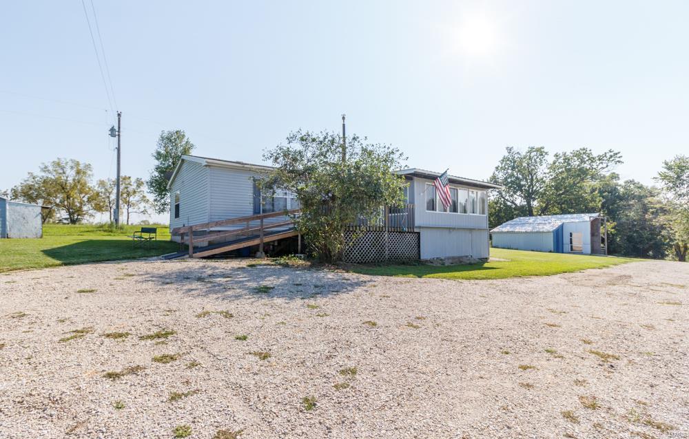 Tulip Ln, Richland, MO 65556